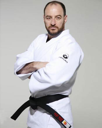 kimono judo ouro